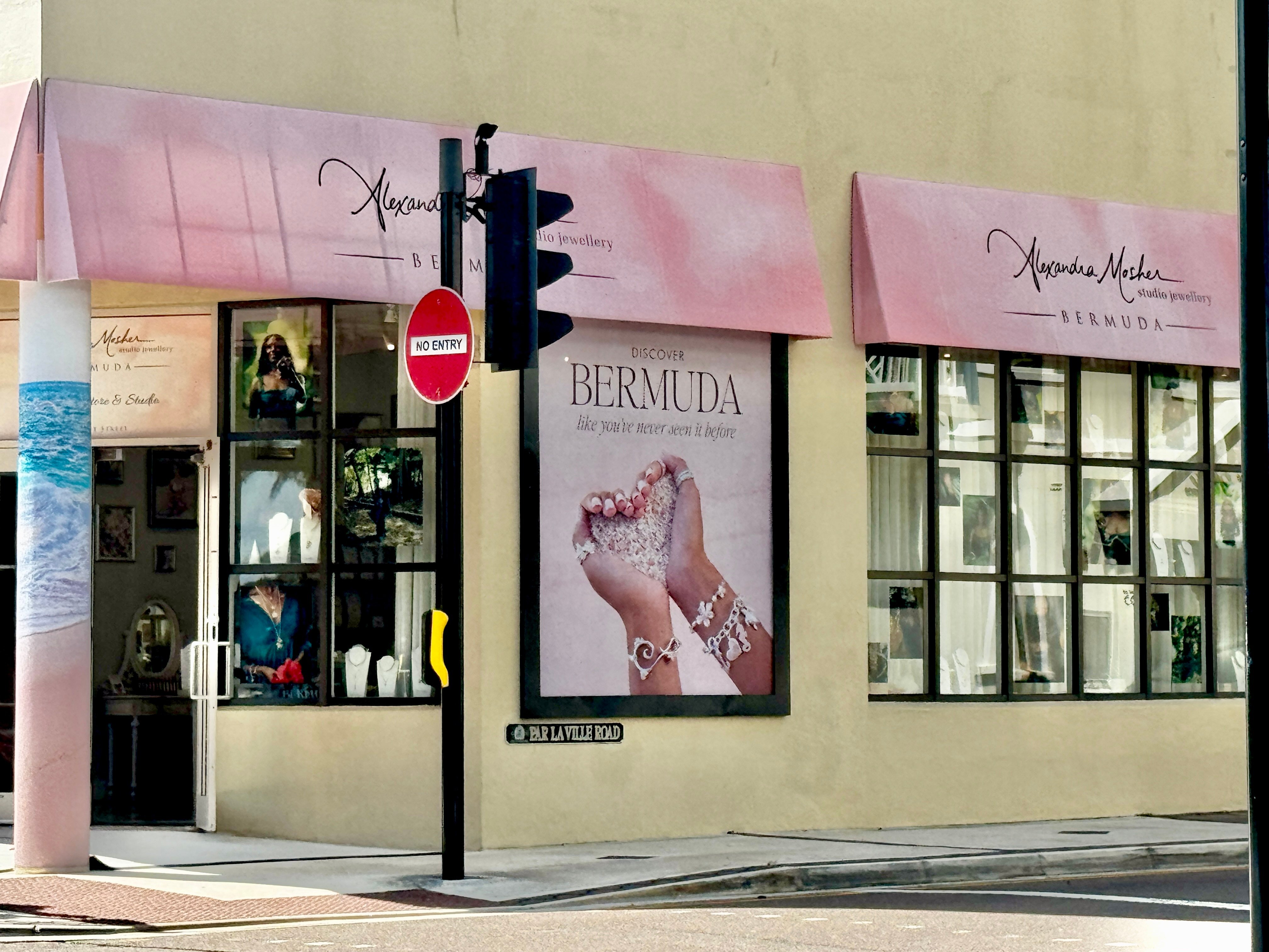 BannerFrame CLASSIC with Covers 