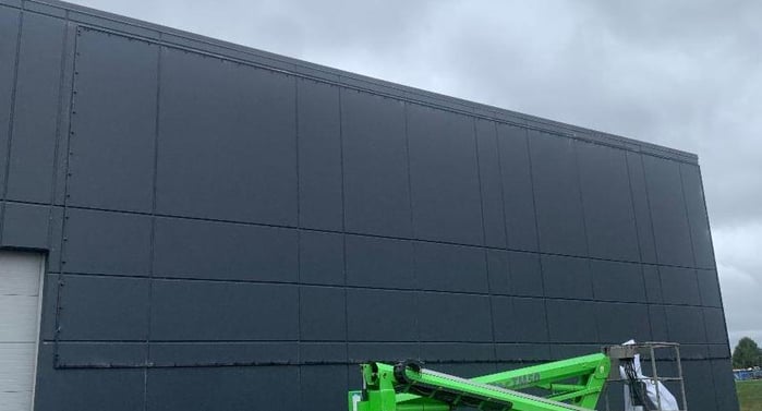 Banner-Frame-Classic-Banner-System-frame-completed-for-SEA-Limited Are One-Man Wallscape Banner Installations Possible?