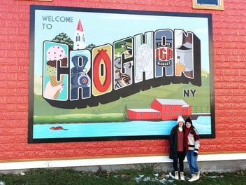 Wallscape of The Week: As Pretty As A Postcard!