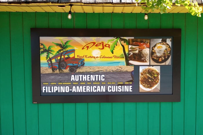 Deja-Food-Mansfield-Ohio-Lind-BannerFrame-Classic-Covers-On-Wood-After-scaled Déjà vu, All over Again!
