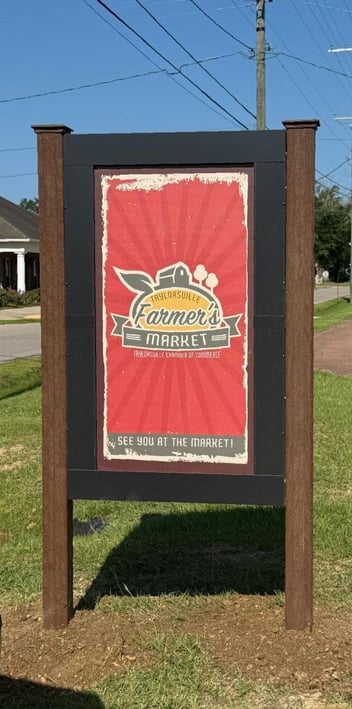 Jan Signs Delivers Easy Farmer’s Market Signage with Lind SignSprin