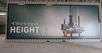 10 Banner Frame Installation Mistakes To Avoid