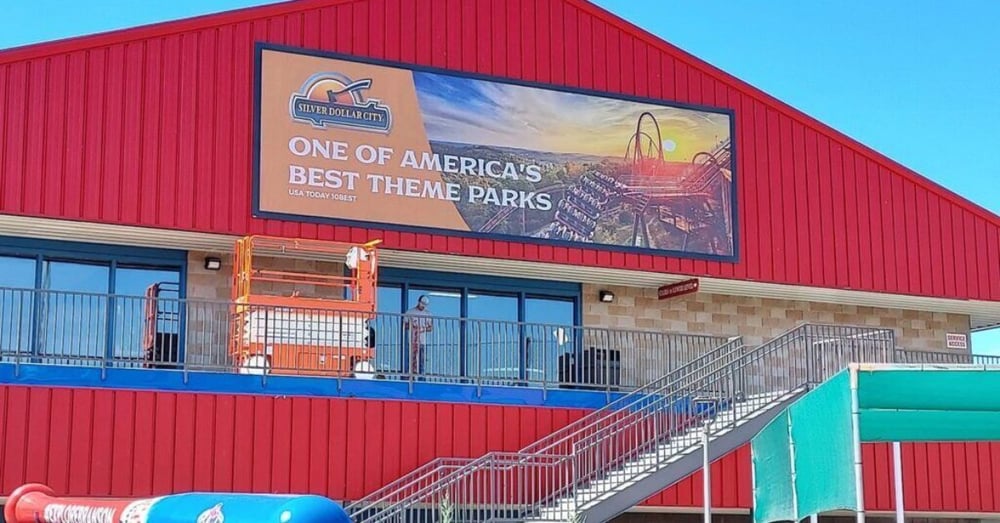 How To Maximize the Return on Your Outdoor Banners