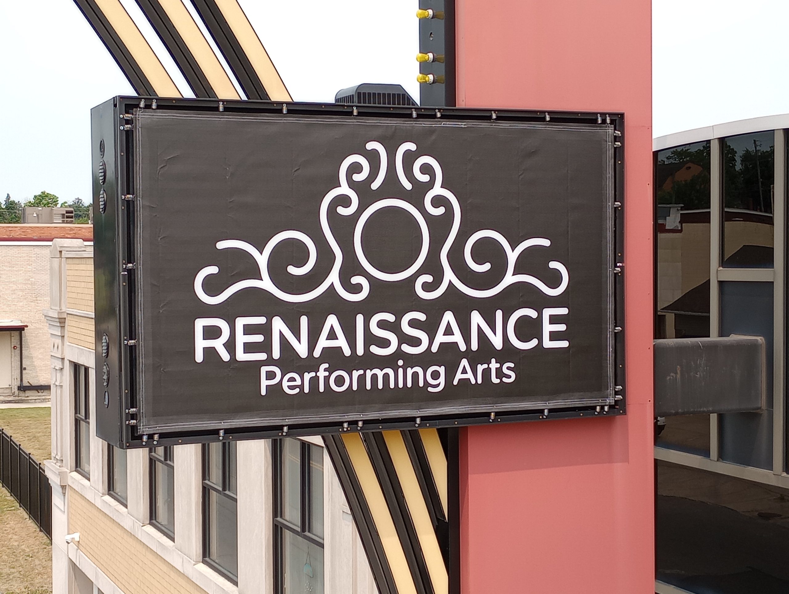 Renaissance-Theatre-Broken-Digital-Problem-Solved-BannerFrame-CLASSIC-looks-like-a-trampoline-scaled When A Digital Sign Goes Bad, It's Time to Go Old School