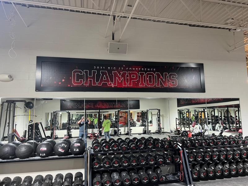 Lindmark-for-OU-Weightroom-Lind-SignSpring-BannerFrame-Classic-with-covers Buckeyes Cover Sooners!