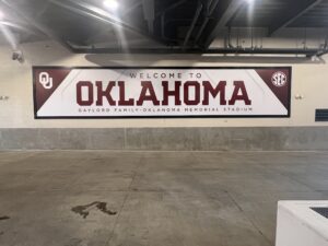 IMG_5747-2-300x225 Lindmark Ink & Oklahoma Sooners Celebrate SEC Inaugural Season with Lind Banner Frame Classic at Gaylord Stadium